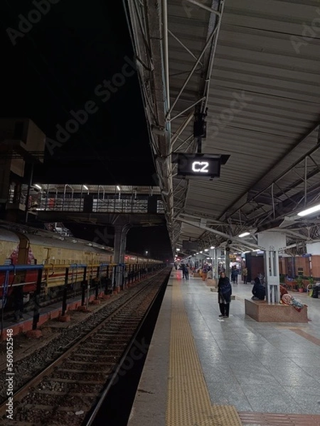 Fototapeta Train Station At Night Indian Railway Rajkot Junction High Quality Hd Background Images for blogs news.