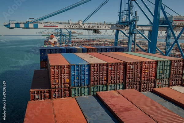 Fototapeta Cargo shipyard