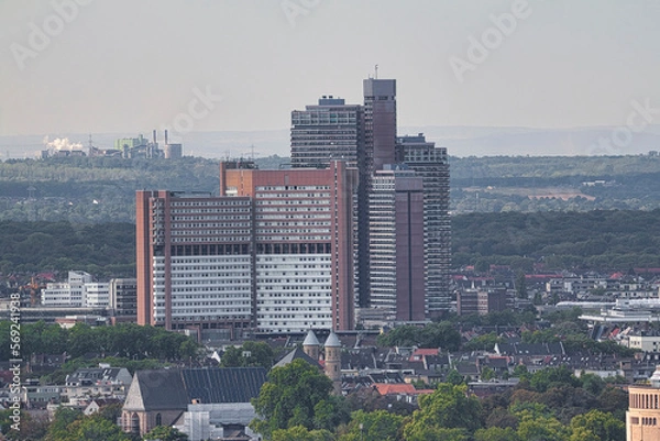 Fototapeta Köln, Justizhochhaus und Uni Center, von Deutz aus gesehen