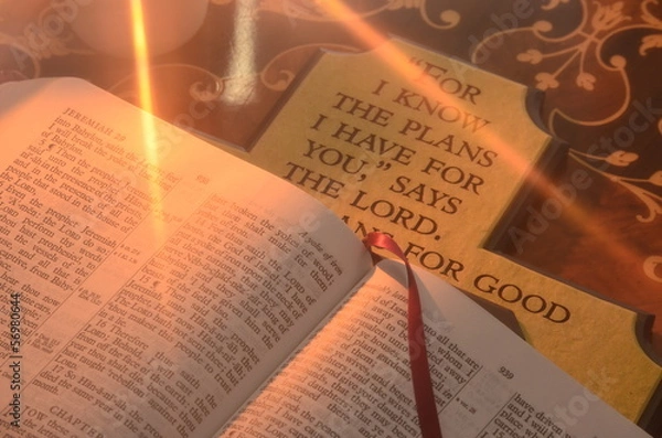 Obraz Holy bible cross by candlelight