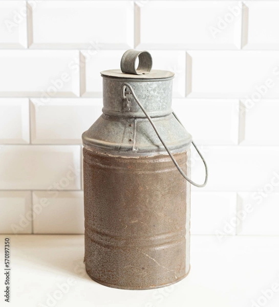 Obraz Old tin milk can