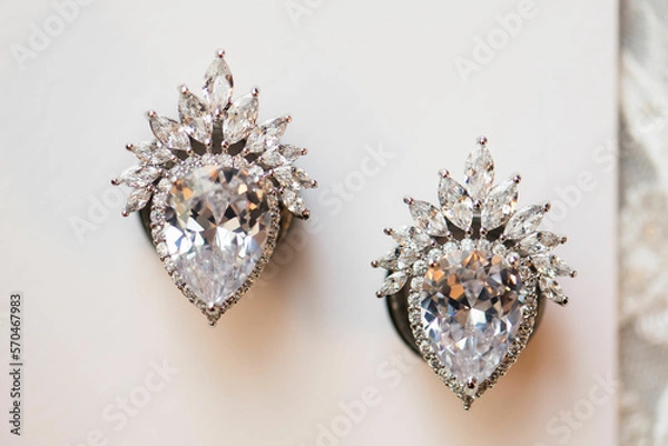 Obraz diamond earrings