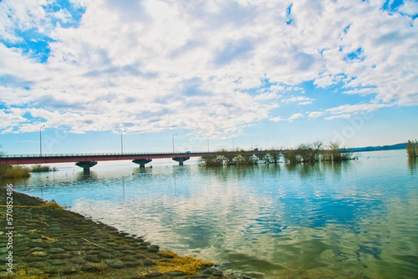 Fototapeta 霞ヶ浦に反射する青空
