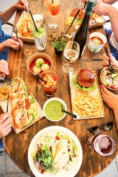 Obraz Having a lunch on the beach
