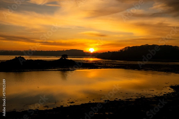 Obraz sunset on the river