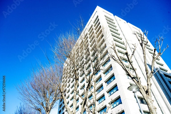 Obraz 経済産業省のビル