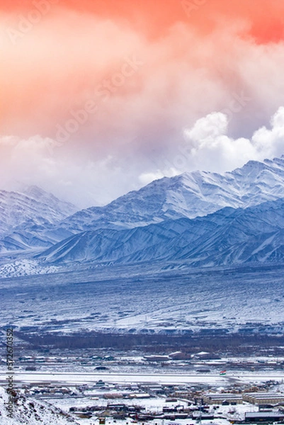 Fototapeta snow covered mountains in winter