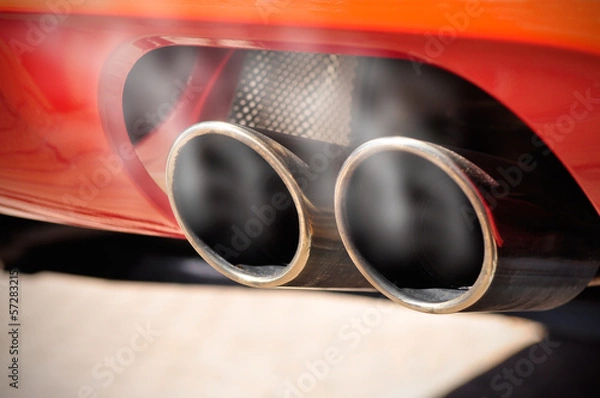 Obraz Smoky Exhaust Pipe