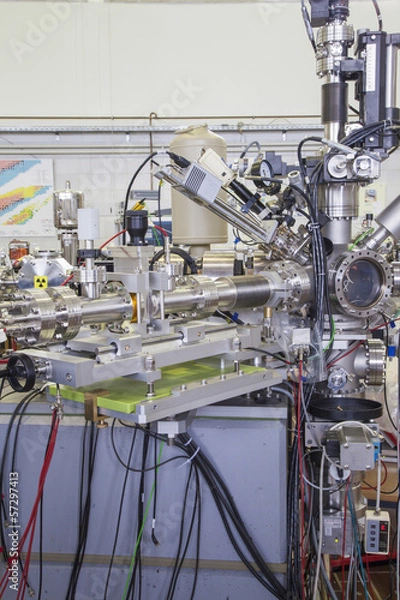 Obraz Mass spectrometer in nuclear lab