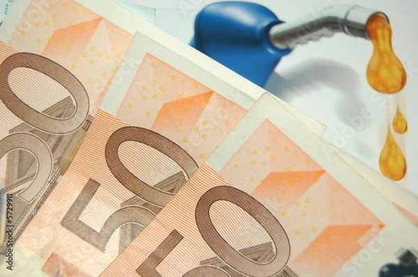 Fototapeta Benzin ist teuer