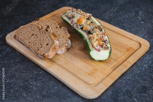 Obraz Gefüllte Zuchhini