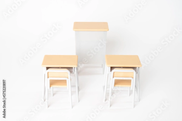Fototapeta 学校の教壇と机