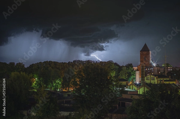 Fototapeta Thunder over the church