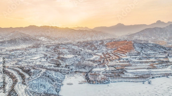Fototapeta Snow scene of Pingquan Lake in Xuting Village, Zanhuang County, Shijiazhuang City, Hebei Province, China