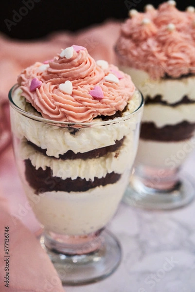 Fototapeta Postre copa chocolate y nata