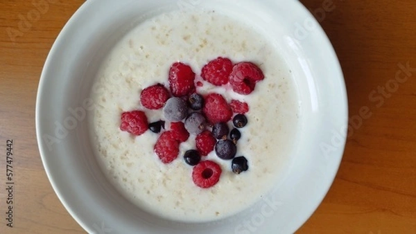 Obraz yogurt with berries