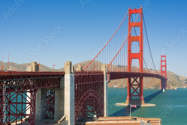 Fototapeta Golden Gate Bridge in a sunny day