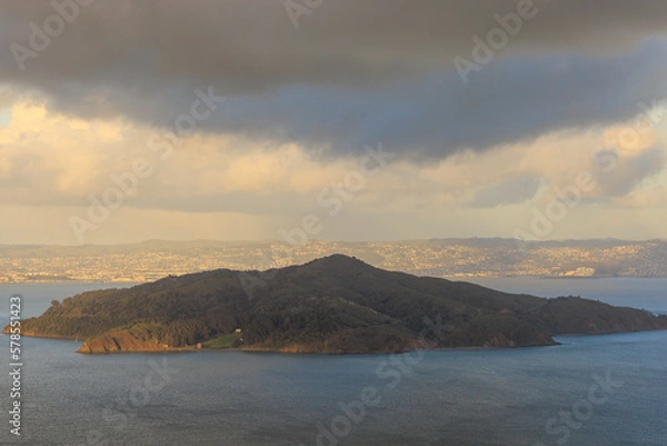 Fototapeta Storm clouds and rain over Angel Island in San Francisco Bay