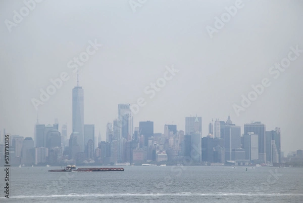 Fototapeta New York Skyline in the fog.
