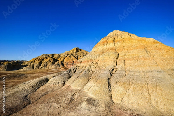 Obraz The Wucai City Scenic Area near Urumqi, Xinjiang, has a magnificent and dazzling Danxia landform