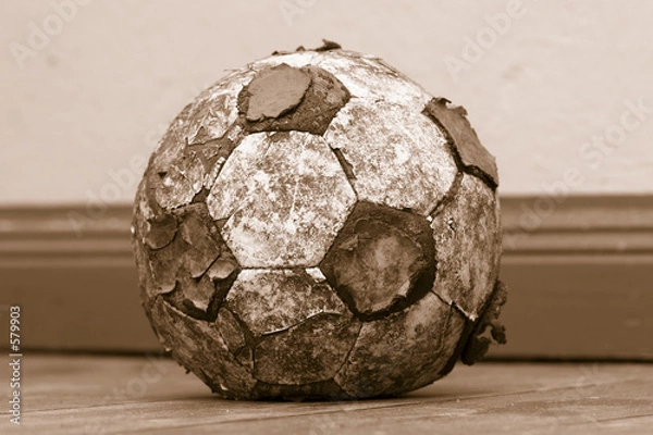 Obraz tatty old soccer ball
