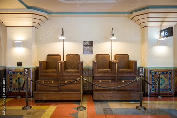 Obraz Empty shoe shine chairs during the pandemic