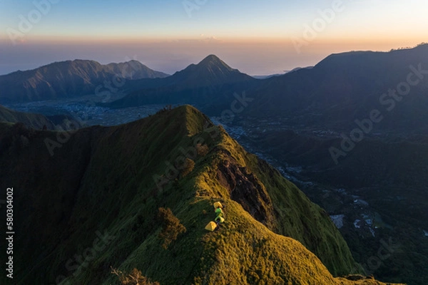 Fototapeta Mount RInjani camping area