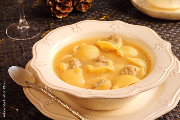 Obraz Christmas soup. Sopa navideña de galets