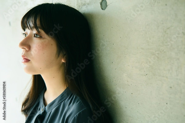 Obraz 女性 横顔 ポートレイト