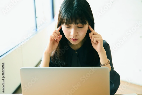 Obraz 在宅で仕事をする女性