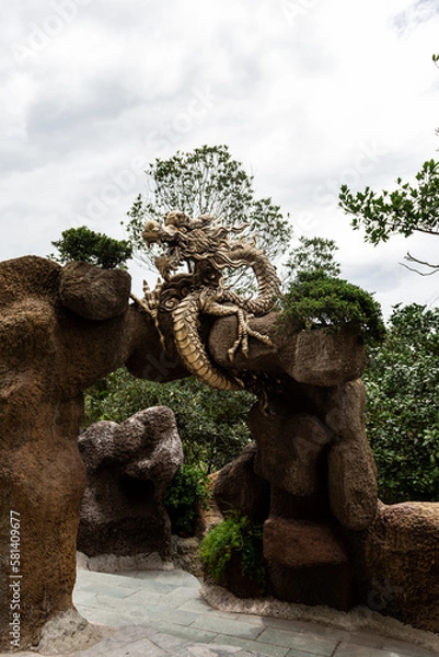 Obraz dragon sculpture