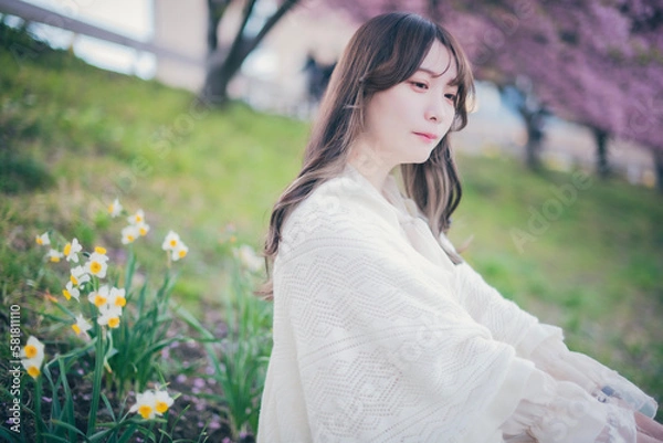 Fototapeta 桜と女性