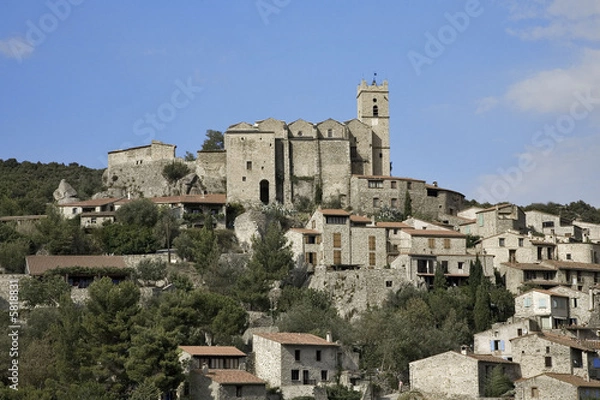 Fototapeta roussillon, village d'Eus
