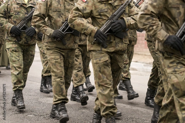 Fototapeta marching soldiers