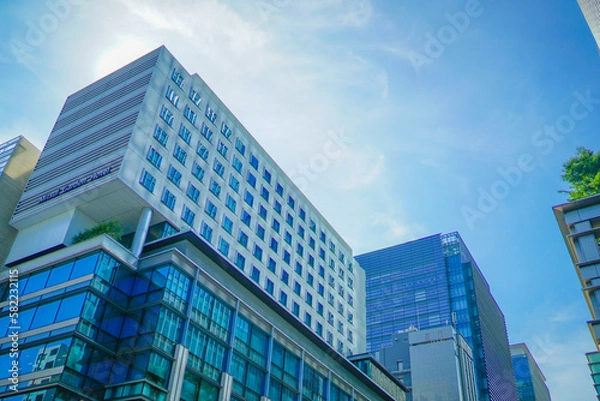 Fototapeta 東京日本橋のオフィスビル