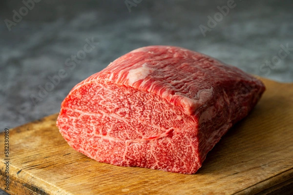 Obraz 黒毛和牛ももブロック肉