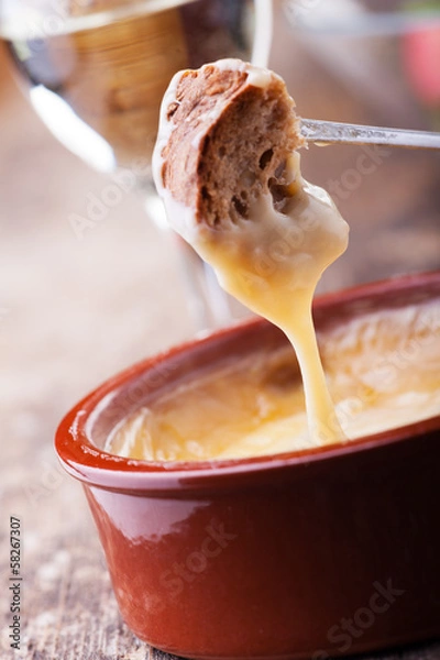 Fototapeta Fondue z chleba i sera
