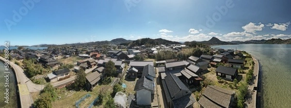 Obraz 山陰海岸国立公園　久美浜湾と長閑な集落　ドローンパノラマ撮影
