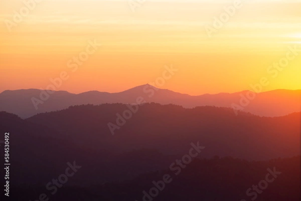 Fototapeta sunset in the mountains