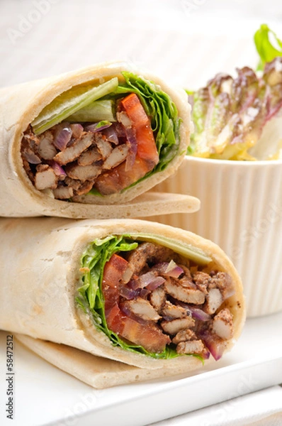 Obraz kafta shawarma chicken pita wrap roll sandwich
