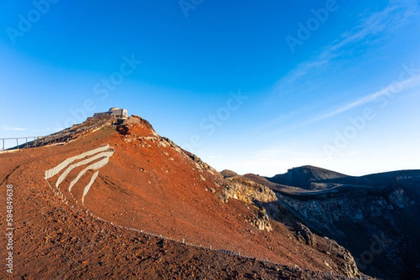 Obraz 朝日に照らされる富士山頂