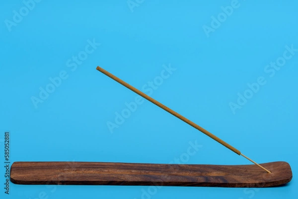 Obraz Kadzidło do medytacji na niebieskim tle