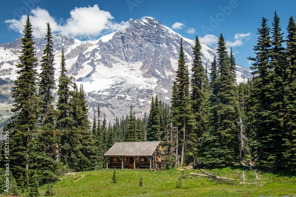 Fototapeta cabin in the mountains