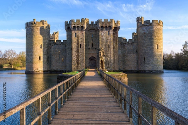 Fototapeta Bodiam Castle, 14th-century medieval fortress with moat and soaring towers in Robertsbridge, East Sussex, England.