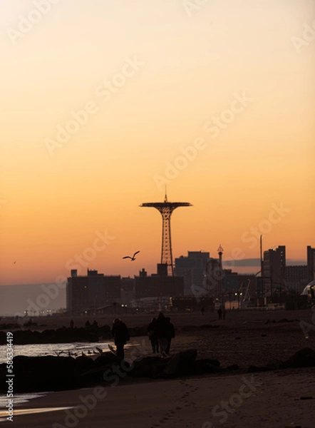 Obraz sunset over the city, Brooklyn 