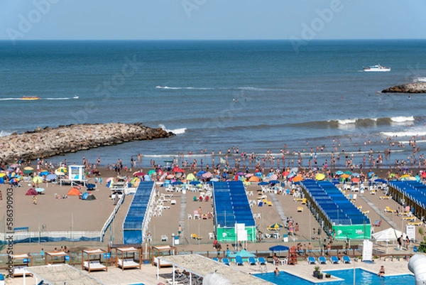 Obraz Playa con mar en vacaciones de verano