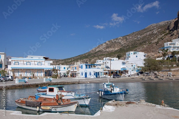 Obraz der Hafen von Finiki mit Fischerbooten, Karpathos