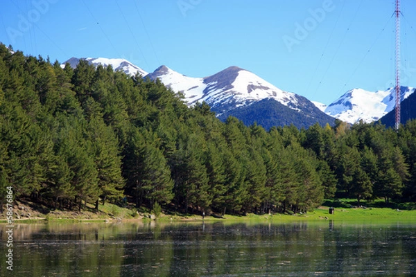 Fototapeta Engolasters lake in the Pyrenees, Andorra.