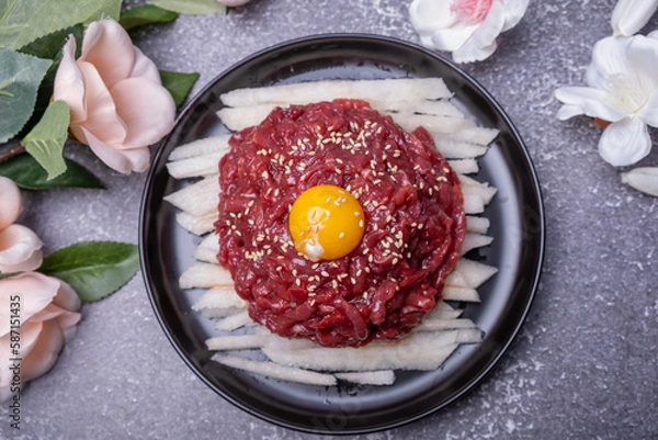 Obraz Korean style raw beef - yukhoe