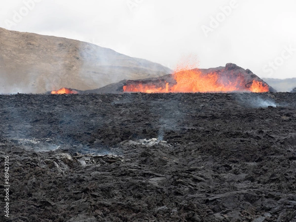 Fototapeta Volcano eruption  in Mt. Fagradalsfjall August 2022
